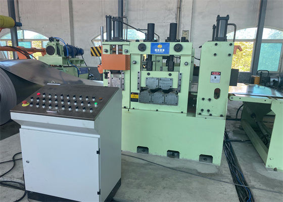 GI galvanisiertes Metall, das Linie Galvanlume-Stahlblech aufschlitzt Linie Maschine 3 x 1250 aufschlitzt