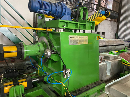 15T Decoiler Recoiler bearbeitet für die Metallspule maschinell, die Linien aufschlitzt
