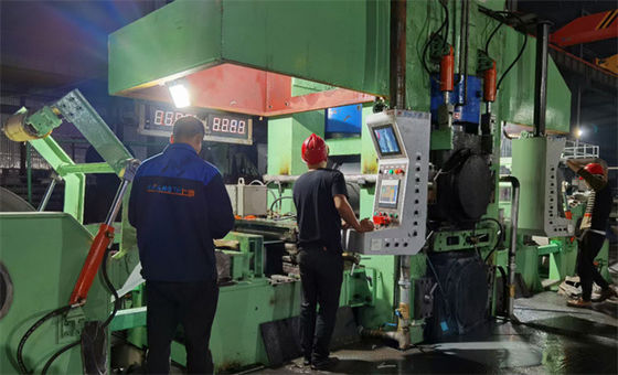 Hohe Energie-Einsparungs-hohe Rückproduktivität der kaltwalzenden Mühlevier für Edelstahl