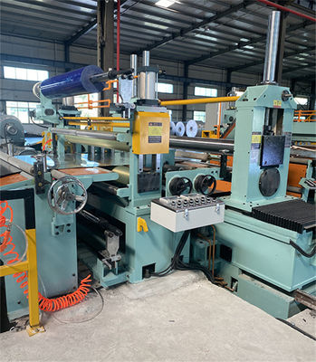 Große Aluminiumspulen-Platten-hohe Präzisions-aufschlitzende Aluminiumlinie Maschine 3,5 x 2200