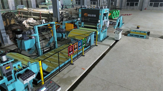 Edelstahl 6 Hi-Level-Schnitt bis zur Längenlinie mit Randschnitt