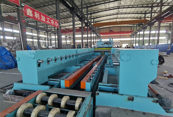 Edelstahlspulen entwickeln, bis zur Längenlinie schneiden, mit Randschnitt 4-16 X 2000