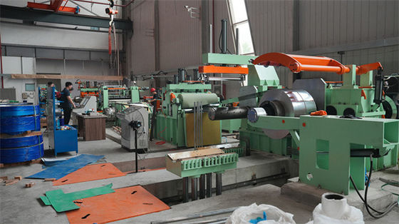 Präzisionsstahlspulen-Schneidmaschine zum Schneiden von Edelstahl 2 x 850